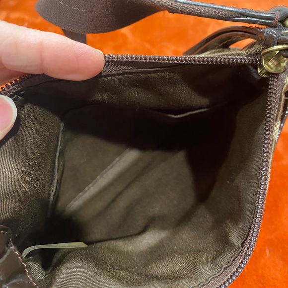 Coach Brown Cross Body Bag - Picture 16 of 16